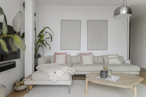 Sandhamnsgatan 77
