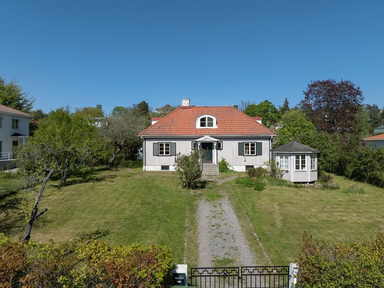 Borgenvägen 8