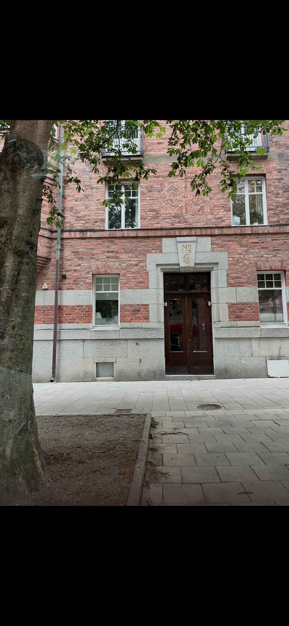 Värtavägen 6