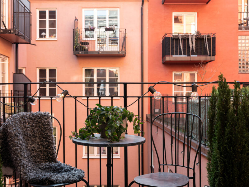 4BFC9B1BAFF246B9A303348043DBF66D